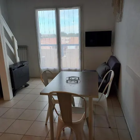 Studio Mezzanine 32 M2 Port La Nouvelle Quartier Des Lacs Proche Plage Extérieur photo