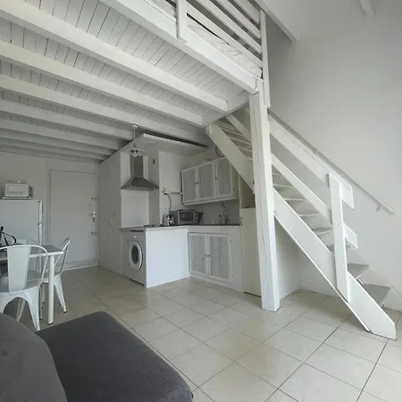Studio Mezzanine 32 M2 Port La Nouvelle Quartier Des Lacs Proche Plage Extérieur photo